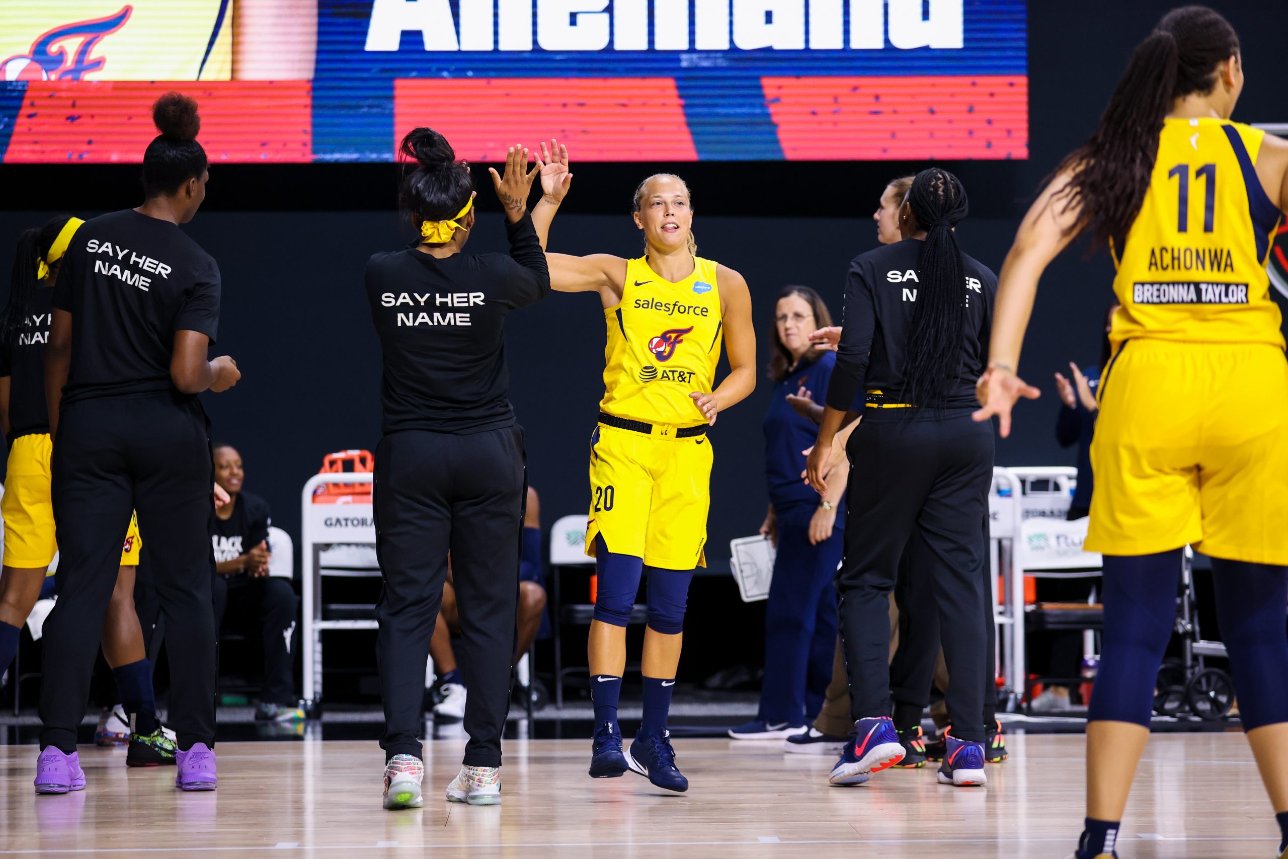 Julie Allemand Named To WNBA All-Rookie Team
